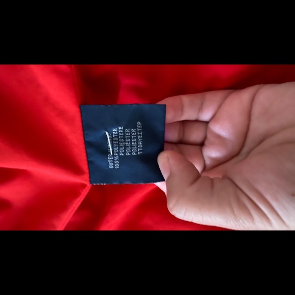 Burberry - Picture 5 of 5